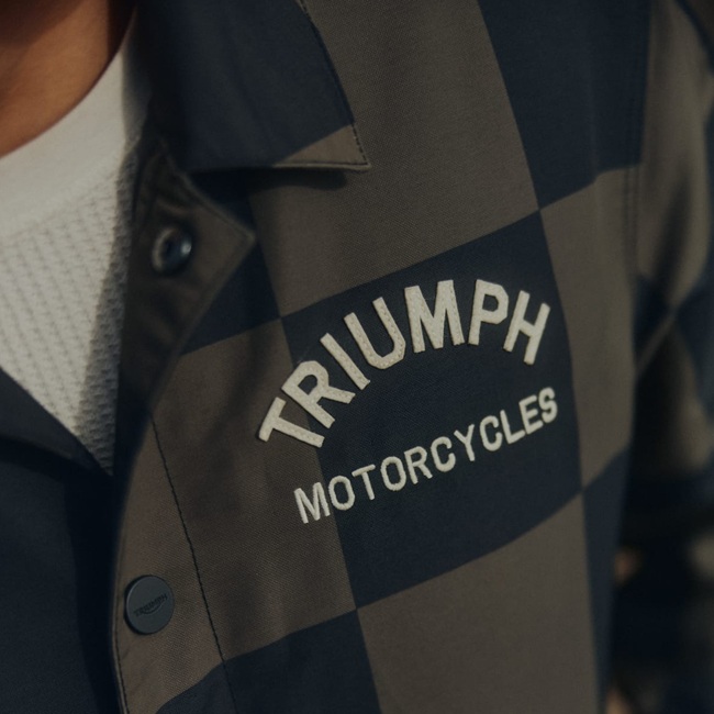CARTER COACH JACKET IRON / BLACK