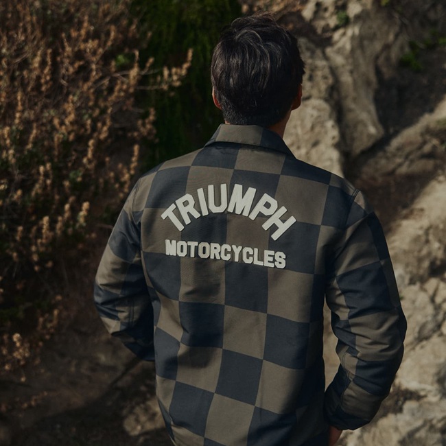 CARTER COACH JACKET IRON / BLACK